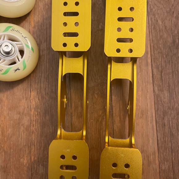 Golden Horse In-line Skates - Picture 8 of 9